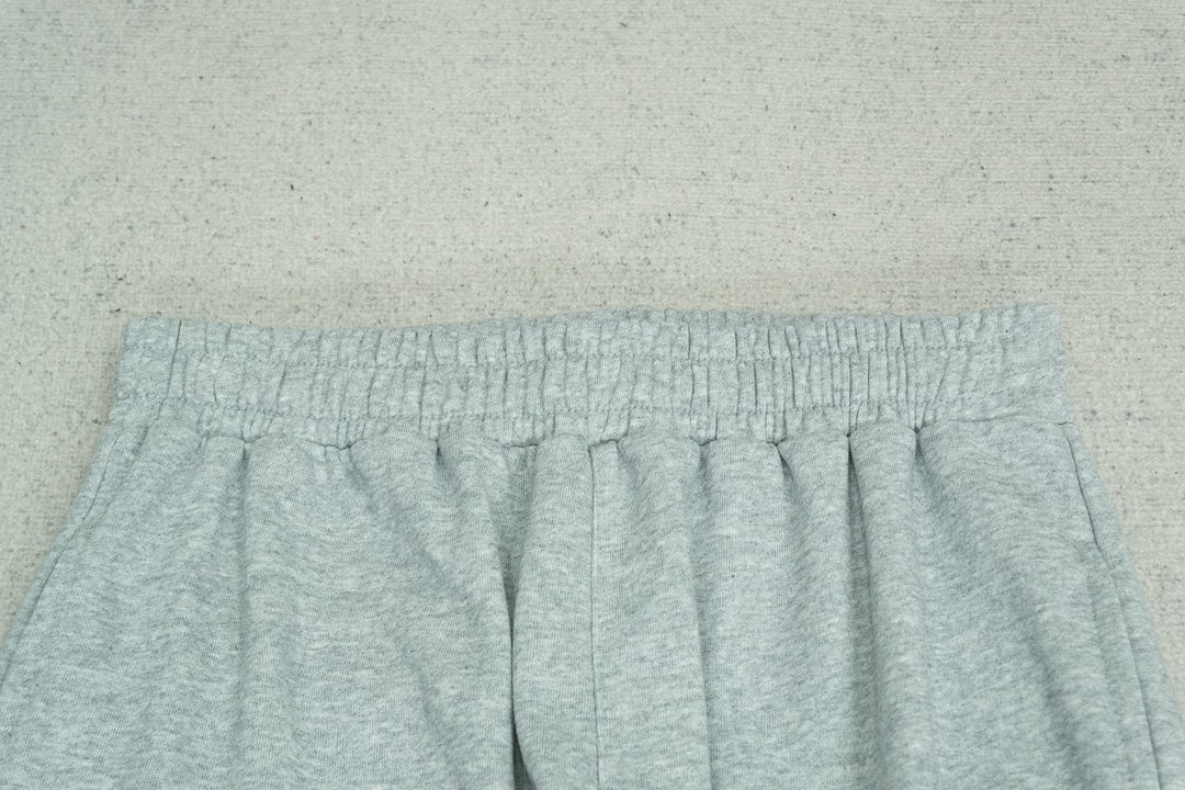 C - SWEATPANTS
