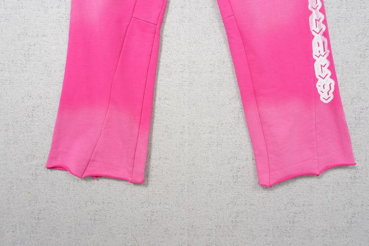 L - SWEATPANTS
