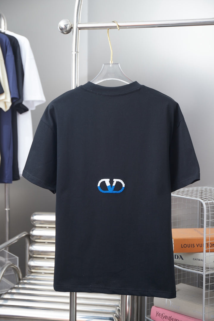 V - TSHIRT VIP