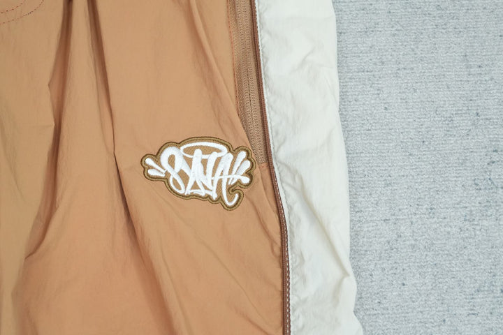 S - SWEATPANTS
