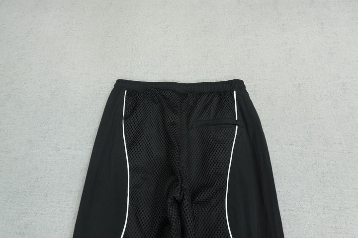 C - SWEATPANTS