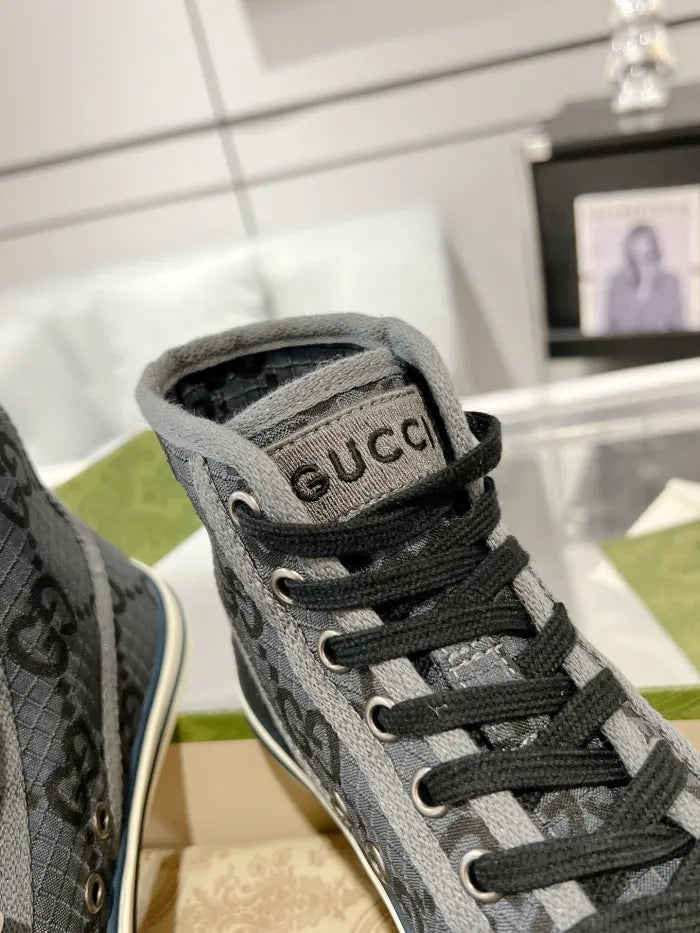 GG - SNEAKERS