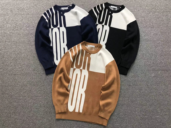 D - SWEATER