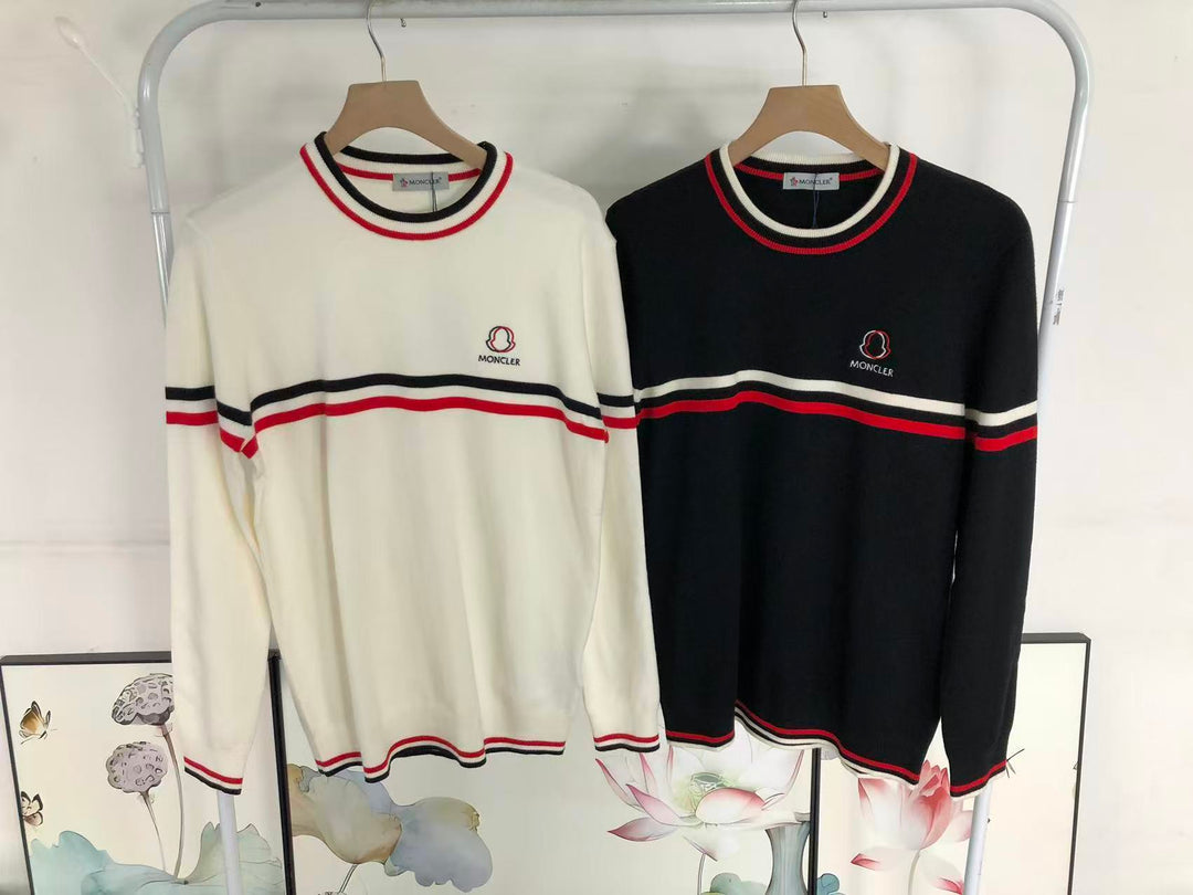 M - SWEATER