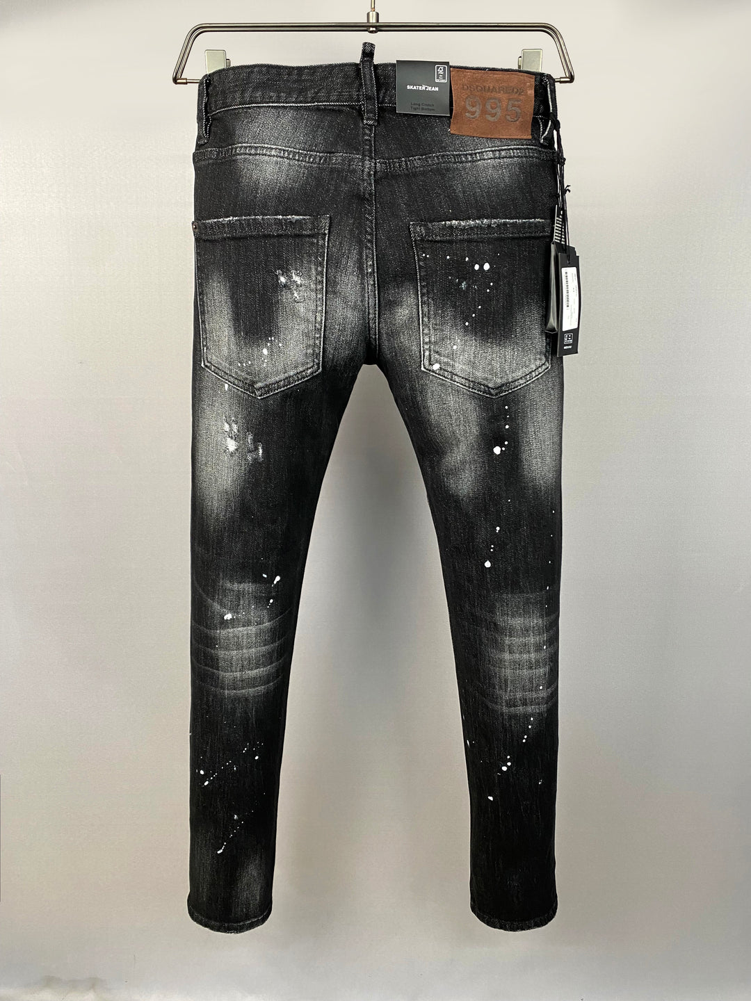 D - JEANS