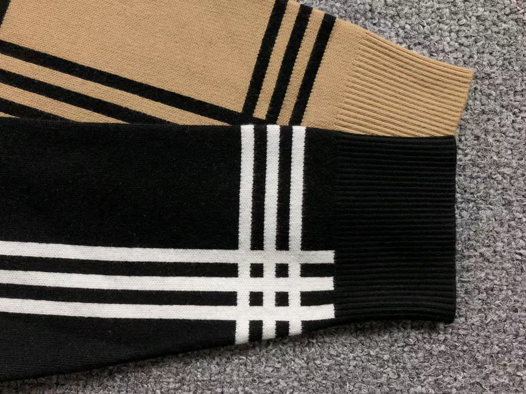B - SWEATER