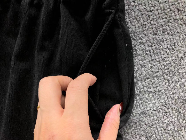 N - SHORTS
