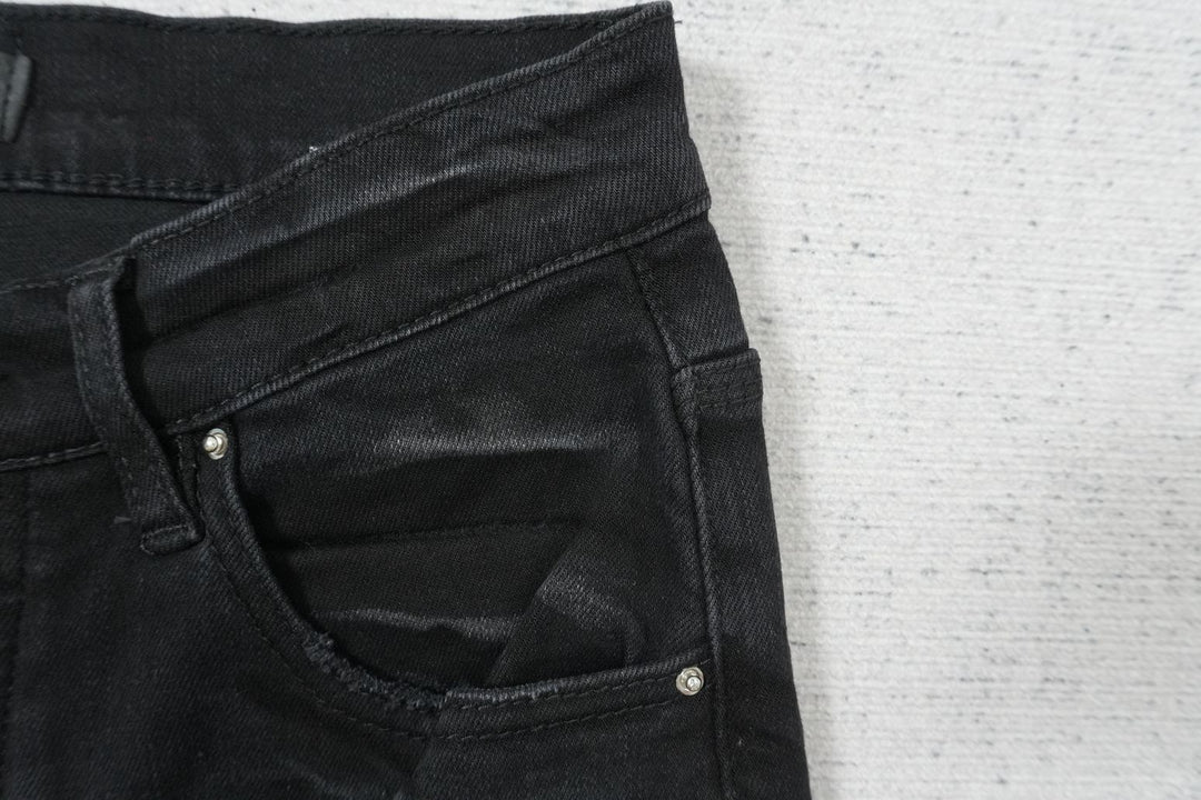 A - JEANS