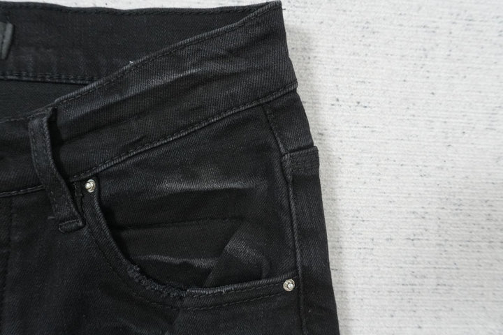 A - JEANS