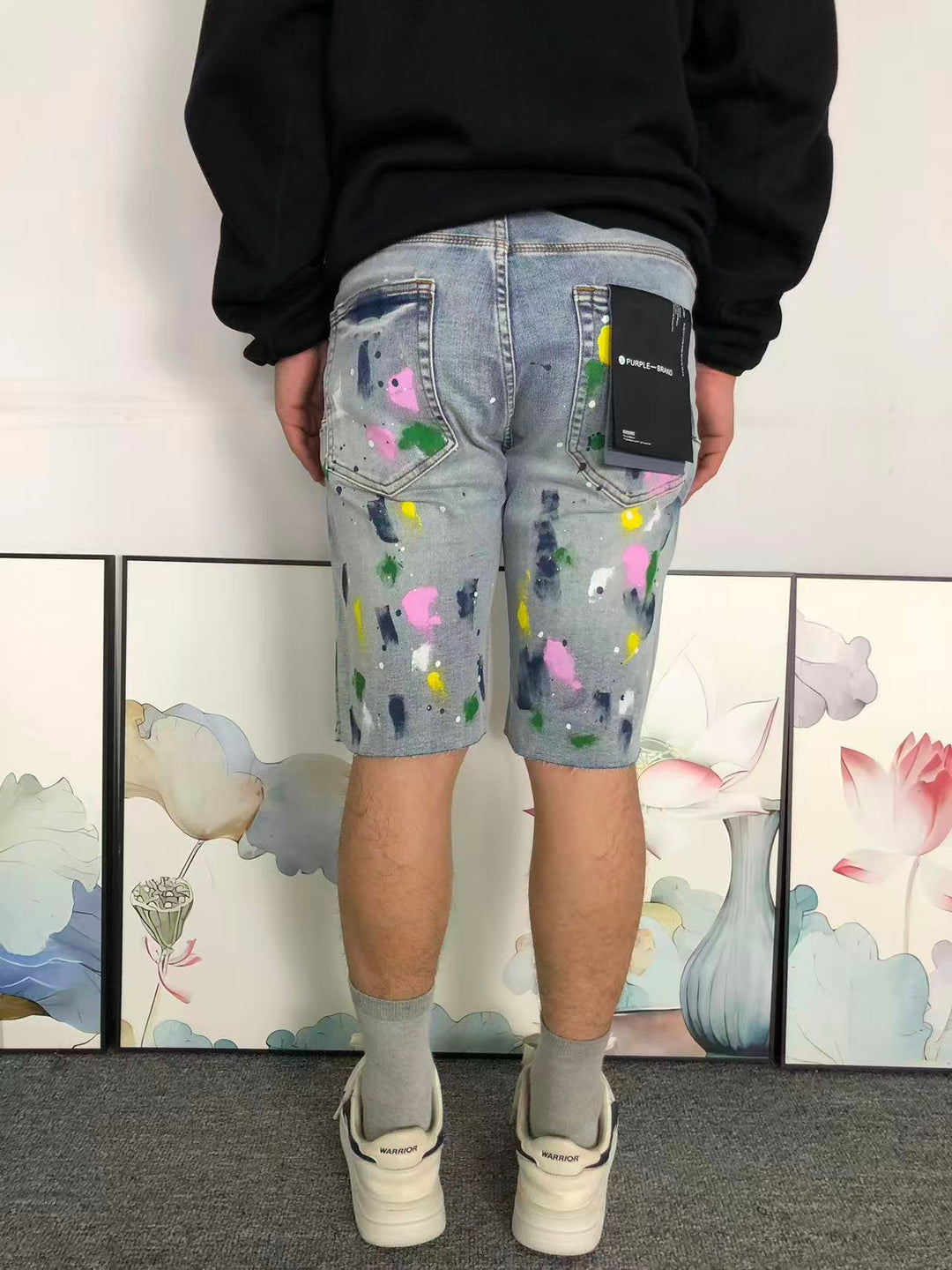 P - SHORTS