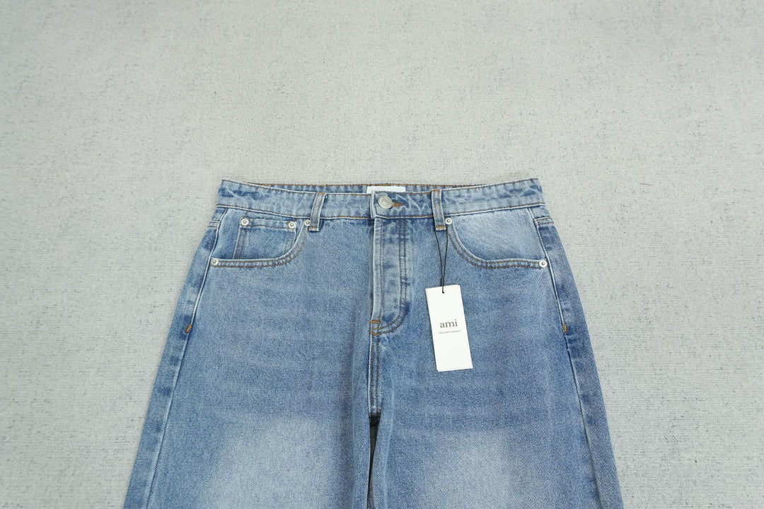 A - JEANS
