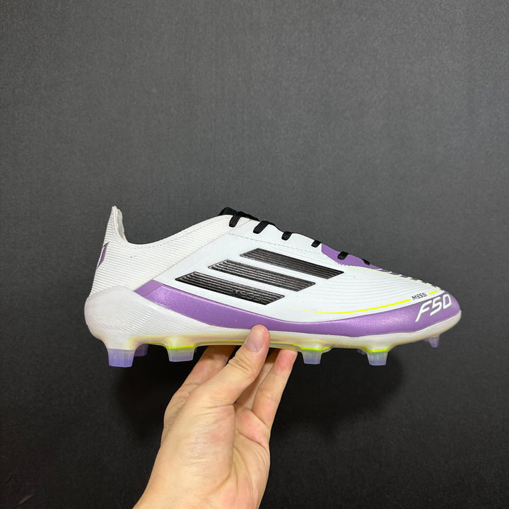 F - FUSSBALLSCHUHE