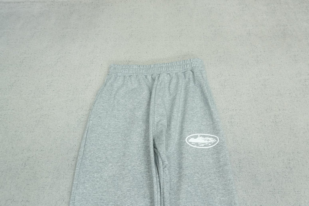 C - SWEATPANTS