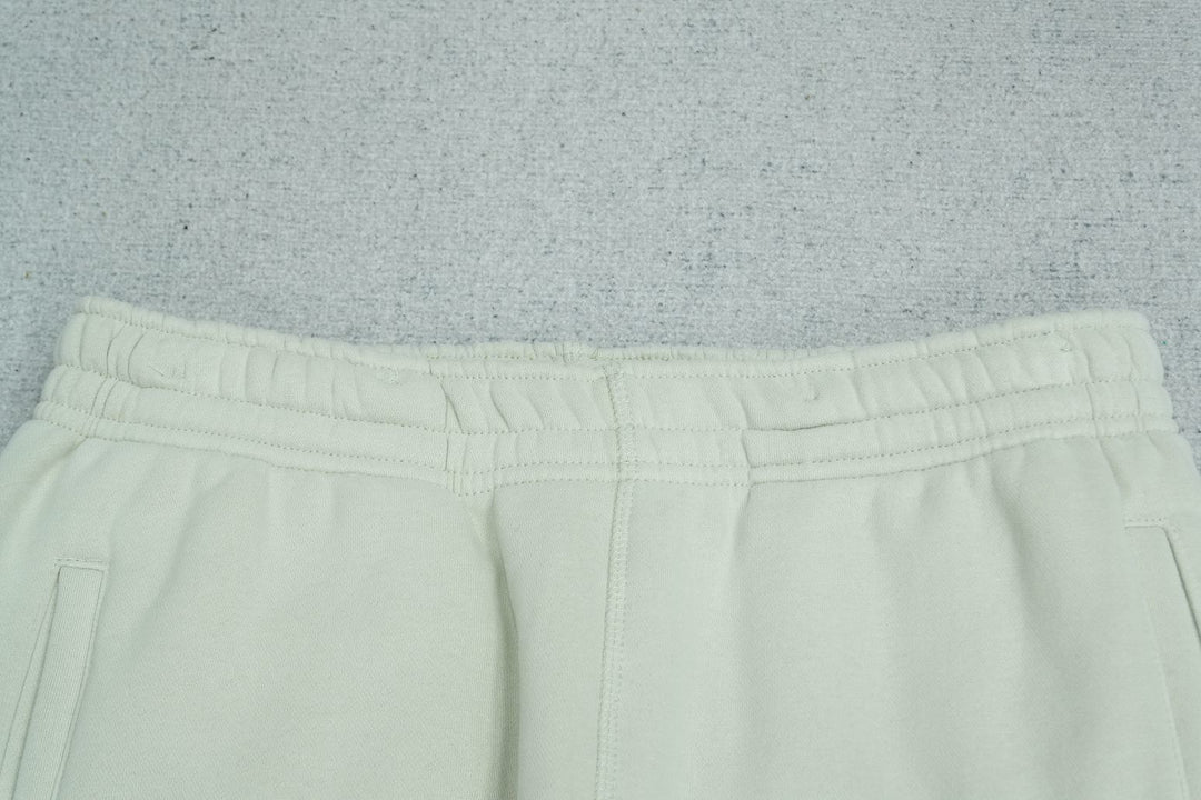 C - SWEATPANTS