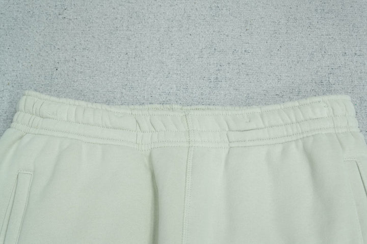 C - SWEATPANTS
