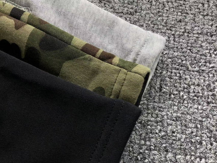 T - SHORTS
