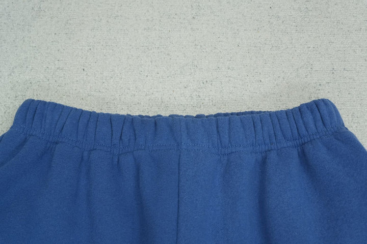 B - SWEATPANTS
