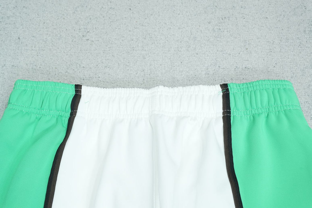 D - SWEATPANTS