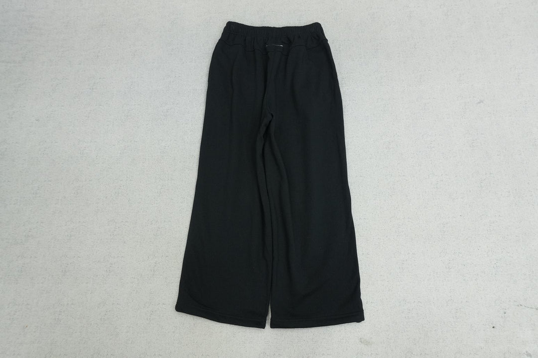M - SWEATPANTS