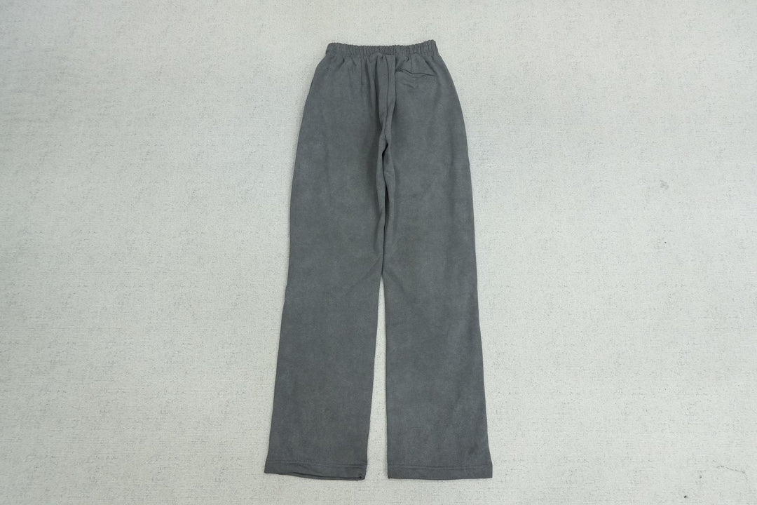 F - SWEATPANTS