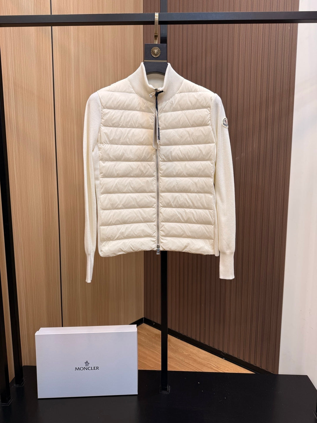 P - CARDIGAN