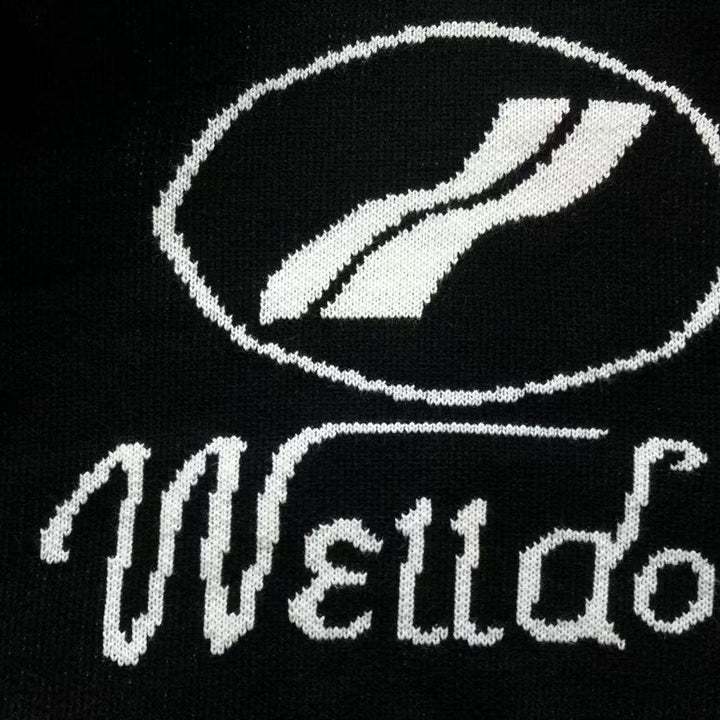 W - SWEATER