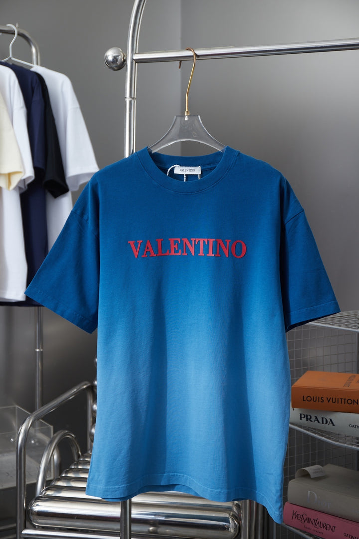 V - TSHIRT VIP