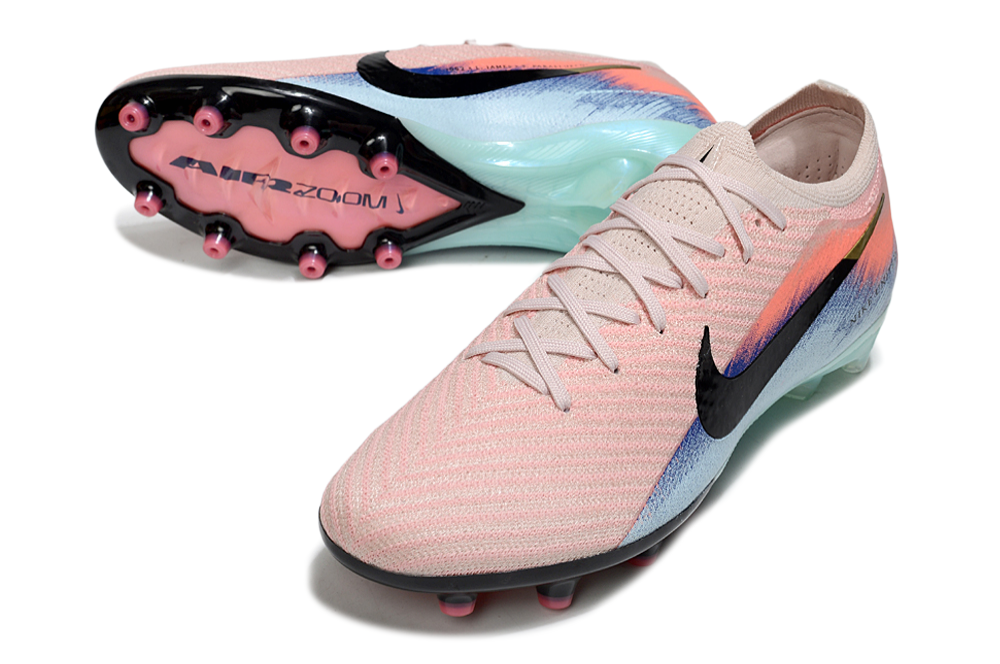 M - FUSSBALLSCHUHE