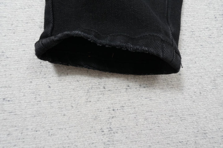 A - JEANS