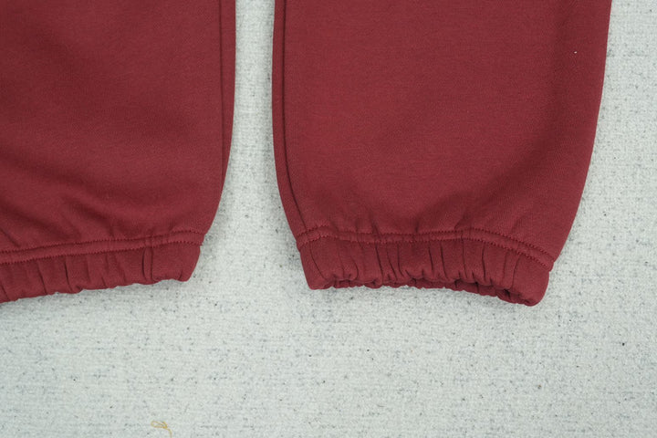 F - SWEATPANTS