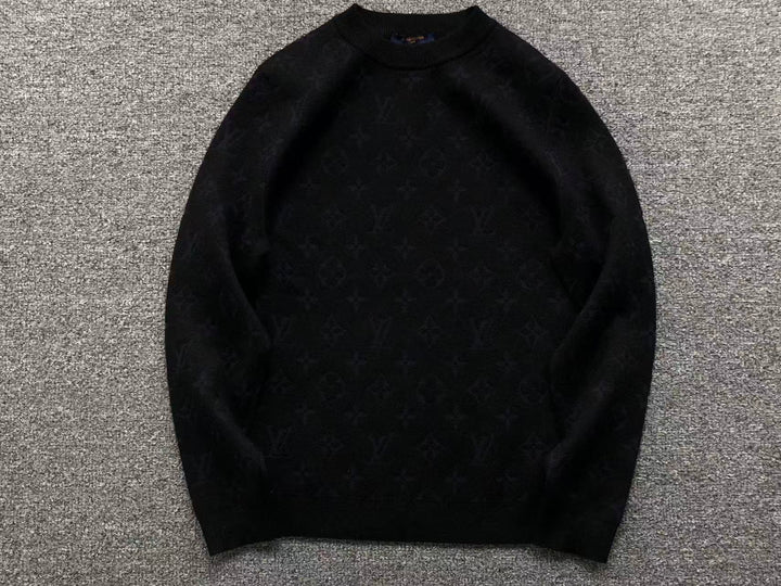 L - SWEATER