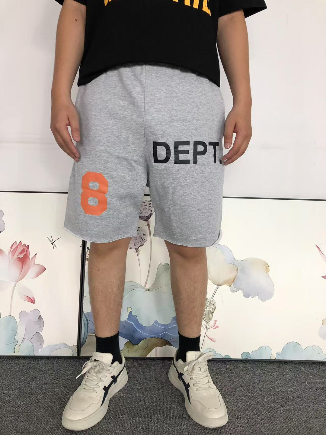 G - SHORTS