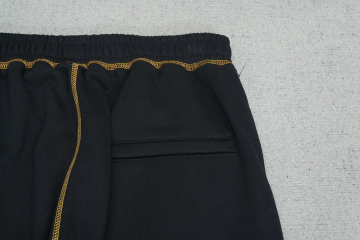 C - SWEATPANTS