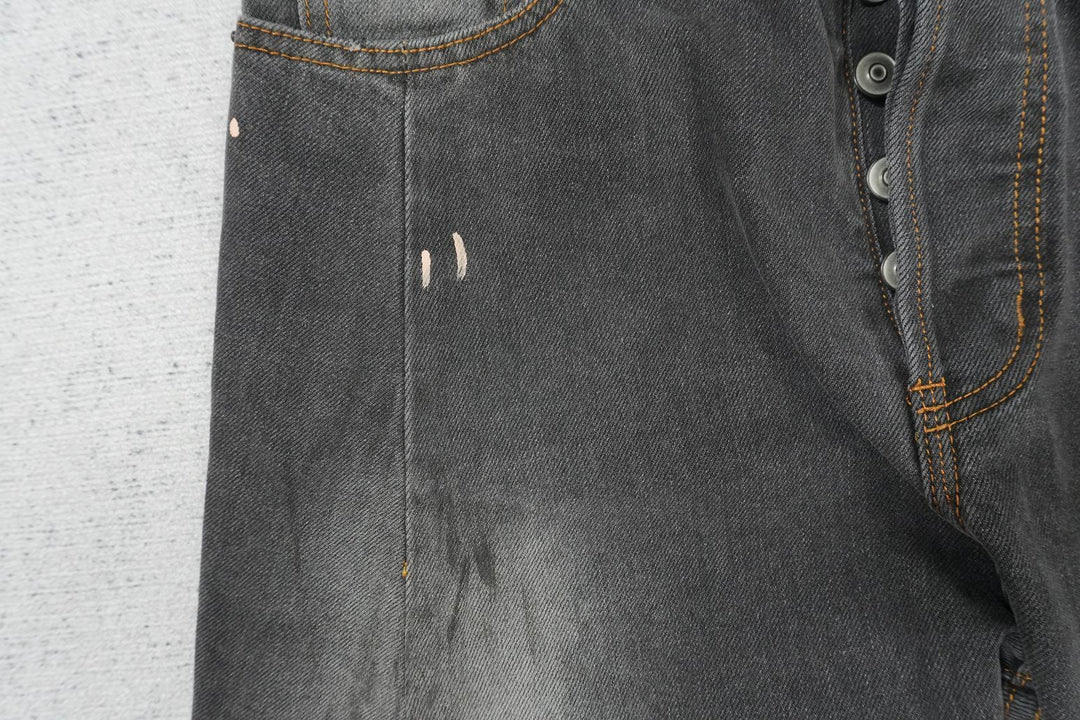 C - JEANS