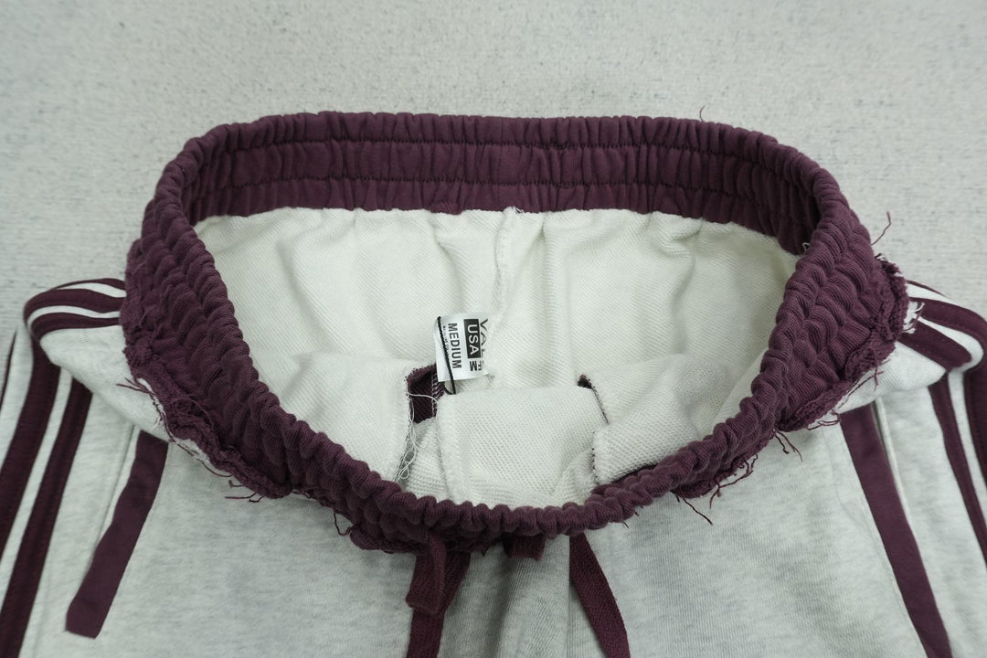 V - SWEATPANTS