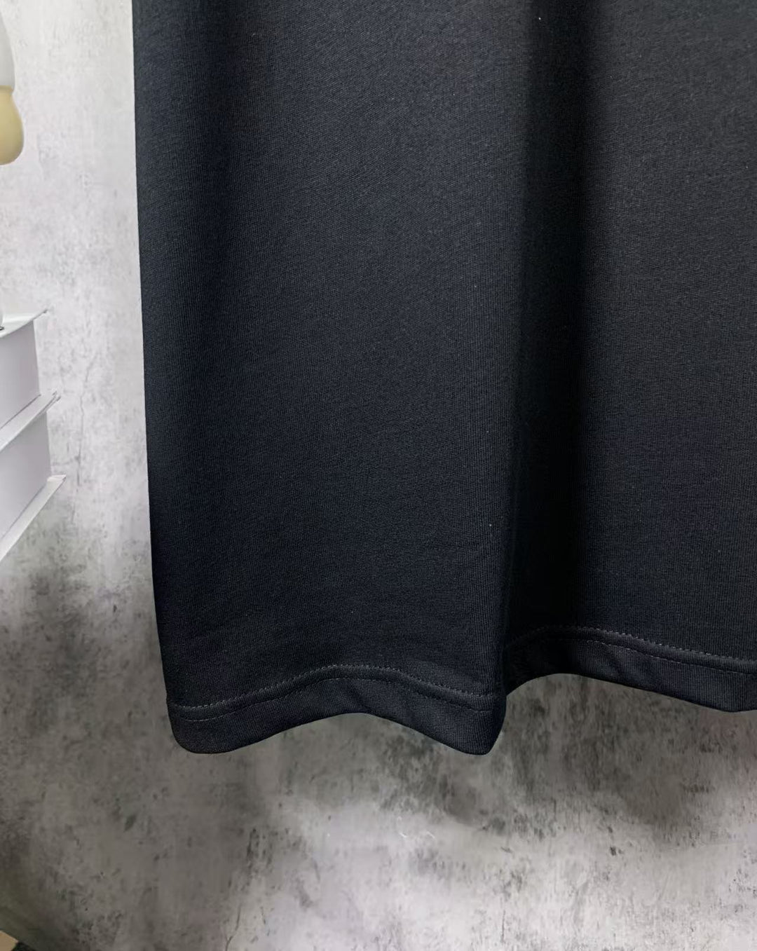 L - TSHIRT