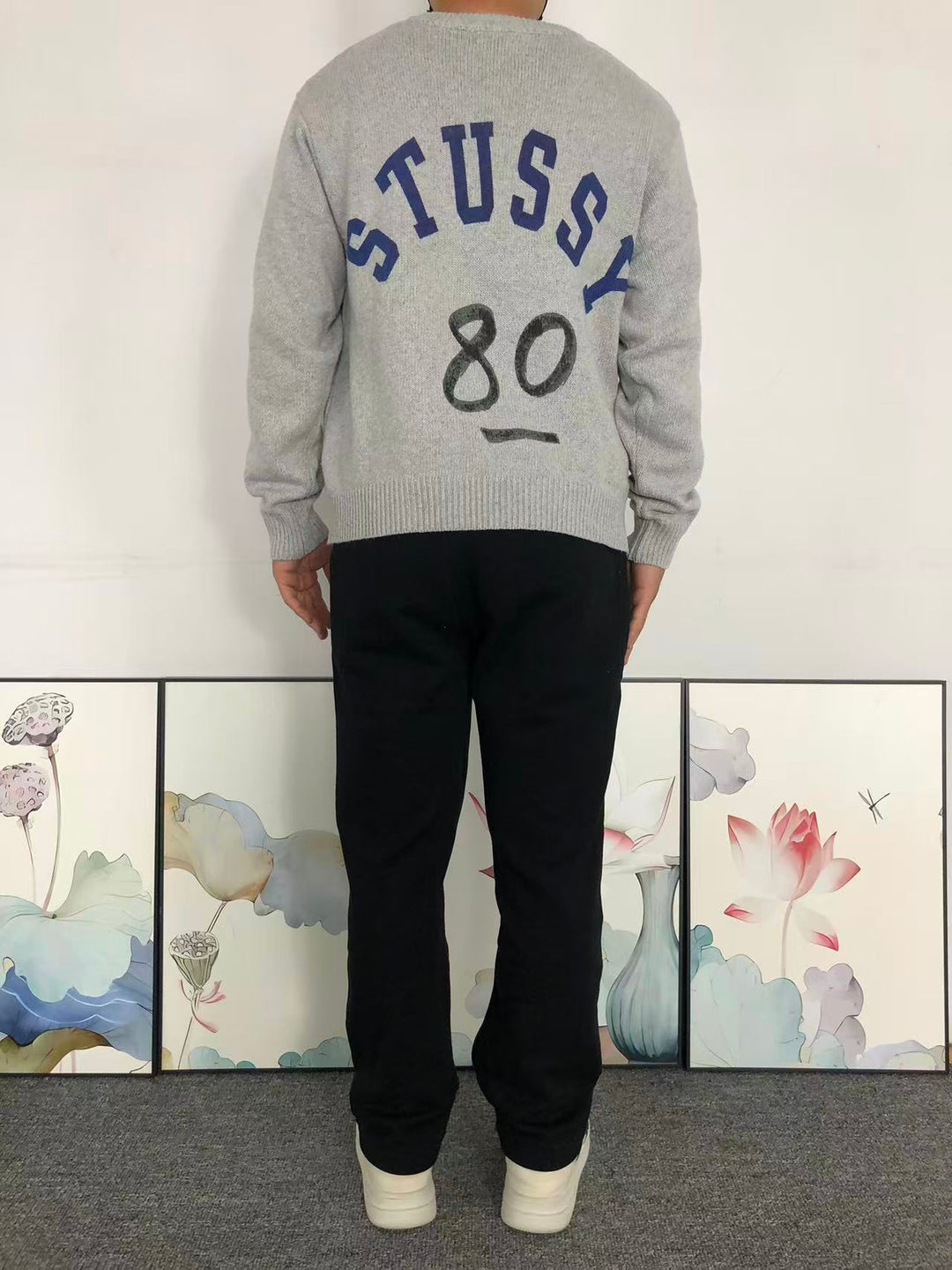 S - SWEATER