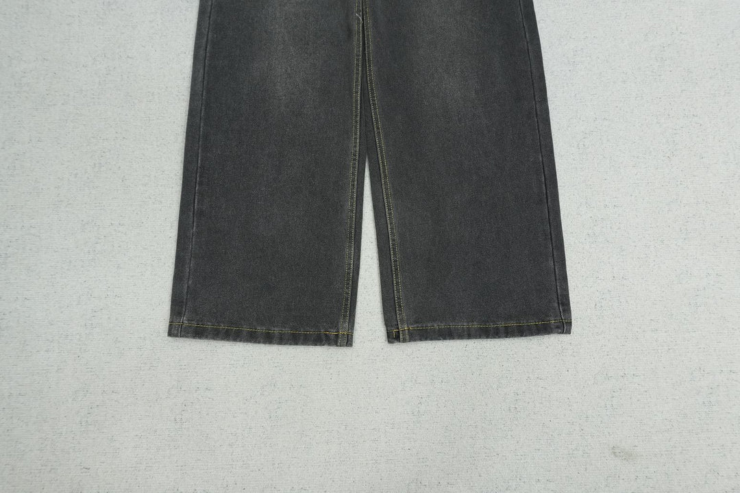 B - JEANS