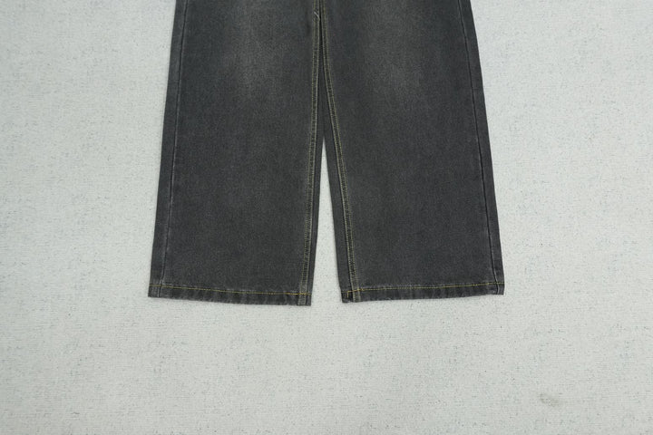 B - JEANS