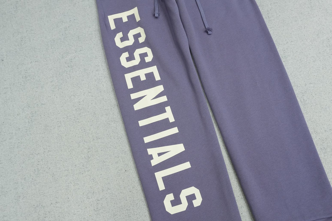 F - SWEATPANTS