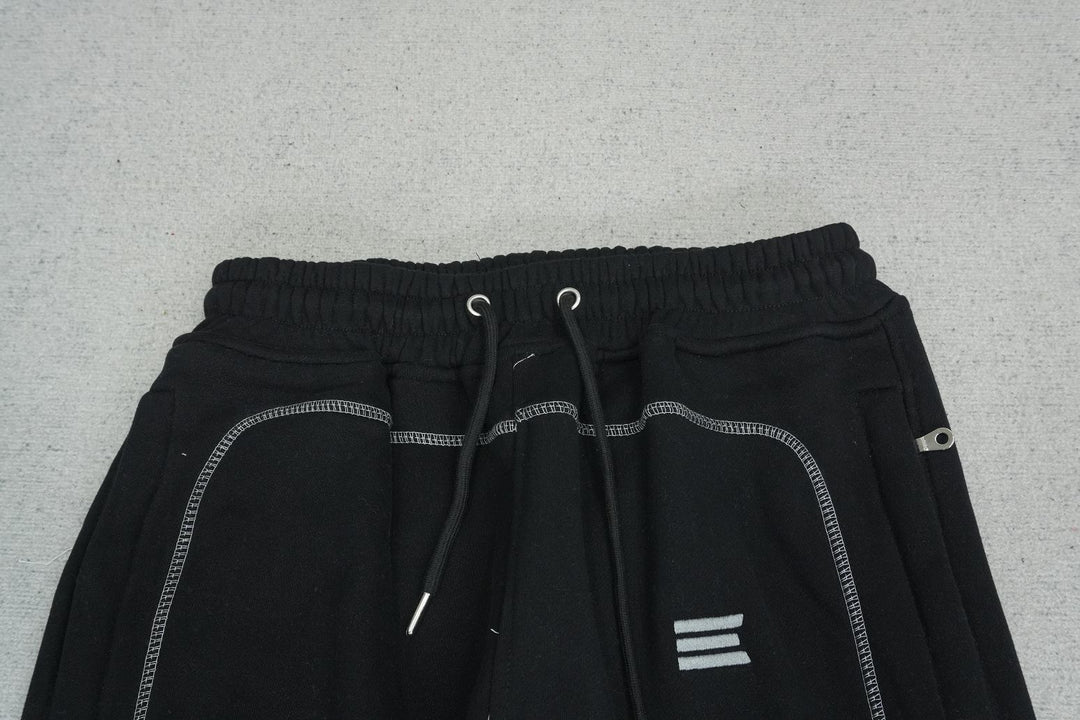 K - SWEATPANTS
