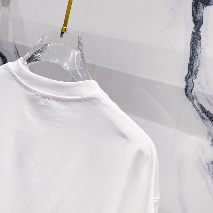 V - TSHIRT