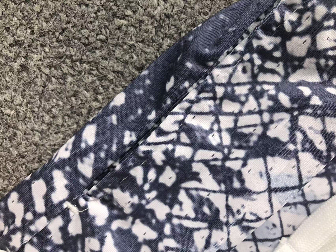 N - SHORTS