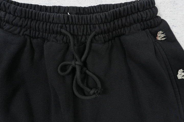 H - SWEATPANTS