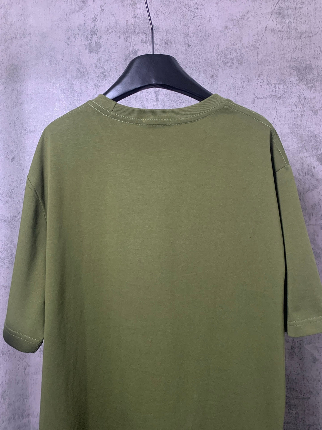 L - TSHIRT