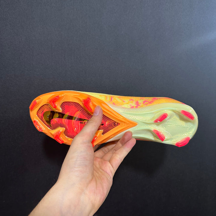M - FUSSBALLSCHUHE