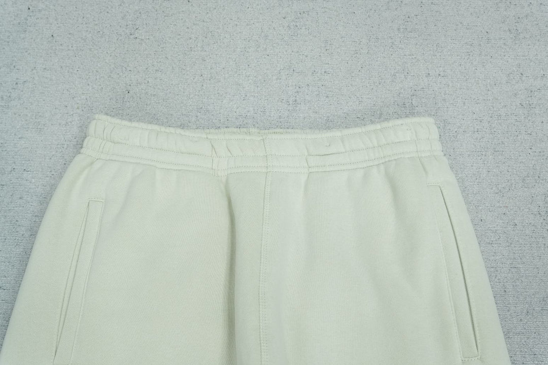 C - SWEATPANTS