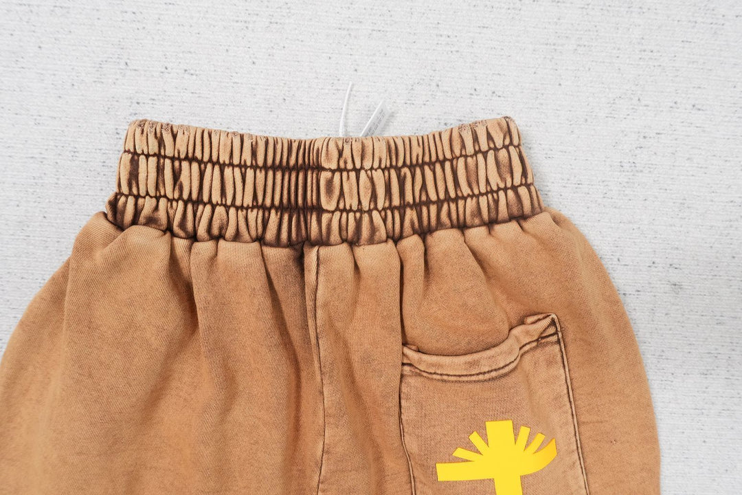 V - SWEATPANTS