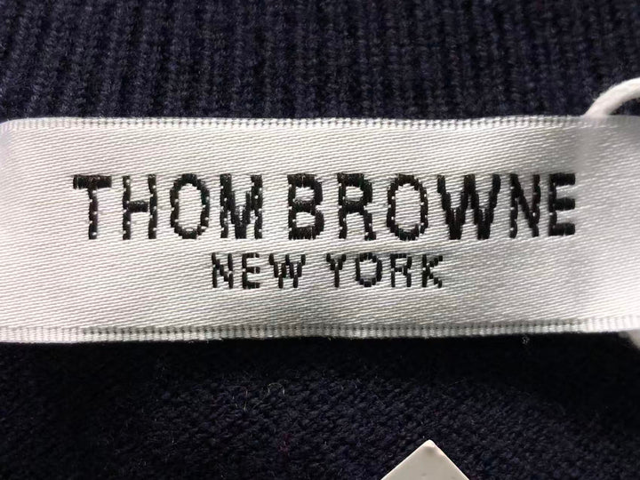 T - SWEATER