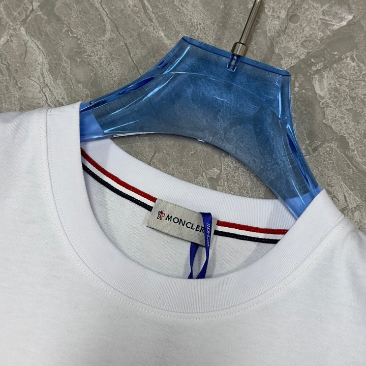 M - TSHIRT